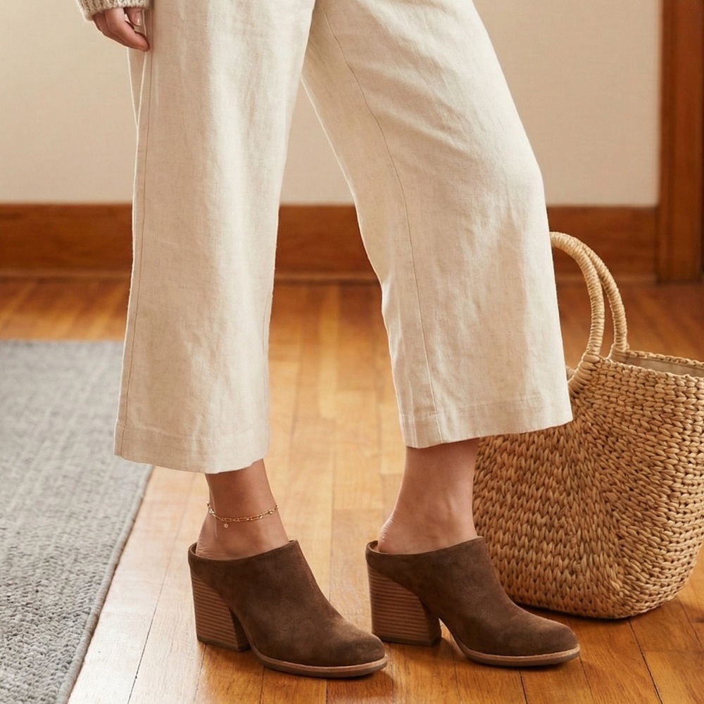 Kork-Ease Dark Brown Suede Mules with Block Heel Sz 8.5